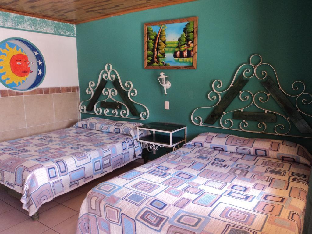 Paraiso Del Bosque Hotel Creel Camera foto
